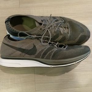 Nike Flyknit Trainer Shoe Size 14